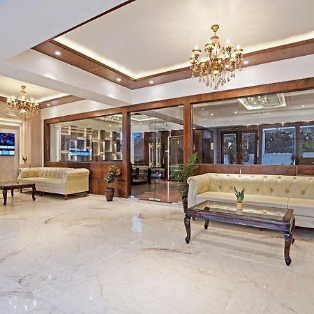 Hotel Diamond Admire -Corporate Stay Business Hotel By F9 Hotels Ноида Екстериор снимка